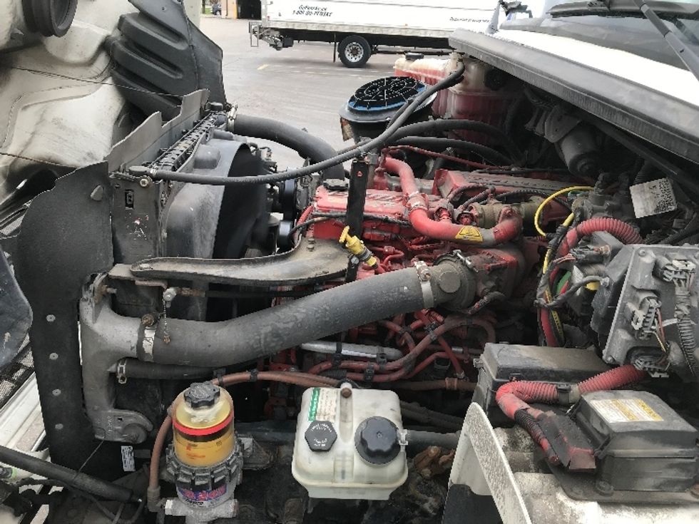 Medium Duty Box Truck-Light and Medium Duty Trucks-Freightliner-2019-M2-Mississauga-ON-323,002\n\t\tkm-$ 71,000 - Image 24