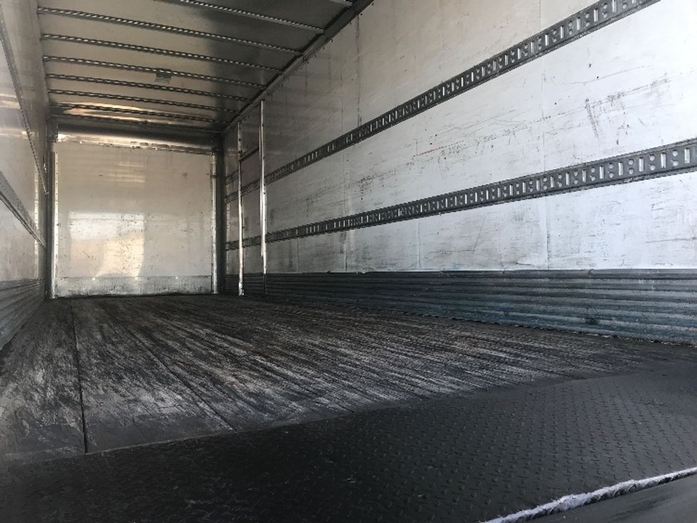 Medium Duty Box Truck-Light and Medium Duty Trucks-Freightliner-2019-M2-Mississauga-ON-332,405\n\t\tkm-$ 69,750 - Image 12