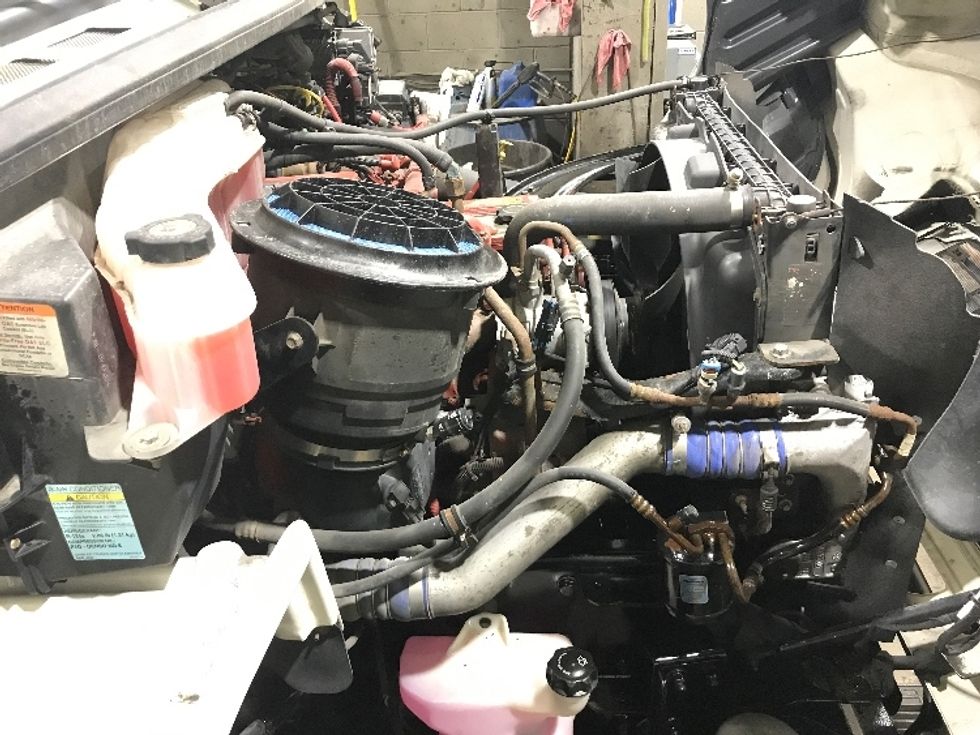 Medium Duty Box Truck-Light and Medium Duty Trucks-Freightliner-2019-M2-Mississauga-ON-332,405\n\t\tkm-$ 69,750 - Image 23