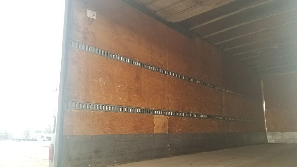 Medium Duty Box Truck-Light and Medium Duty Trucks-Freightliner-2019-M2-Mississauga-ON-345,520\n\t\tkm-$ 48,250 - Image 11