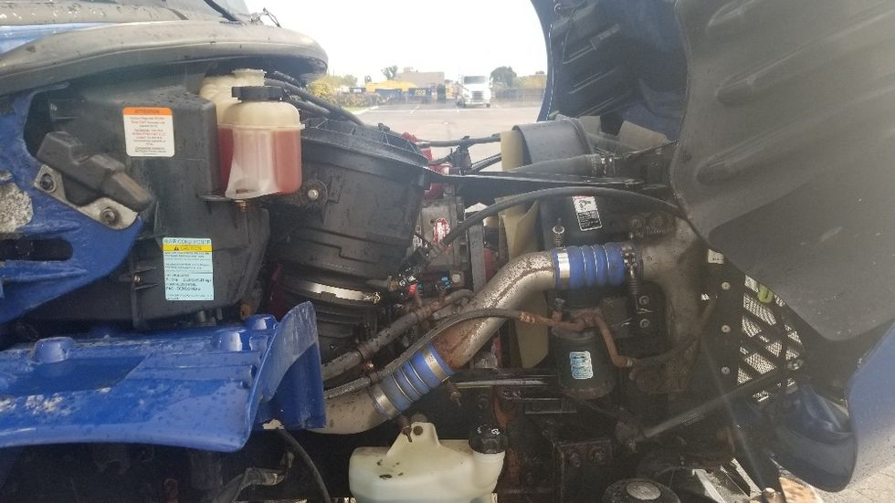 Medium Duty Box Truck-Light and Medium Duty Trucks-Freightliner-2019-M2-Mississauga-ON-345,520\n\t\tkm-$ 48,250 - Image 23