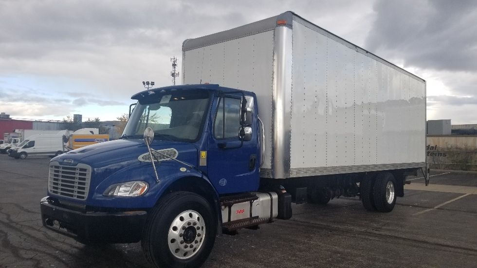 Medium Duty Box Truck-Light and Medium Duty Trucks-Freightliner-2019-M2-Mississauga-ON-345,520\n\t\tkm-$ 48,250 - Image 3