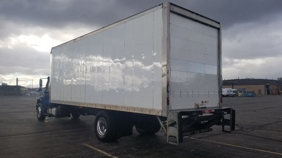 Medium Duty Box Truck-Light and Medium Duty Trucks-Freightliner-2019-M2-Mississauga-ON-345,520\n\t\tkm-$ 48,250 - Image 6