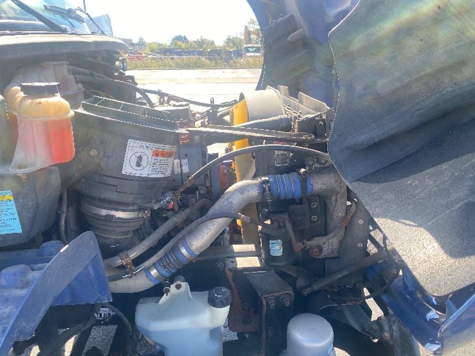 Medium Duty Box Truck-Light and Medium Duty Trucks-Freightliner-2019-M2-Mississauga-ON-350,417\n\t\tkm-$ 48,000 - Image 23