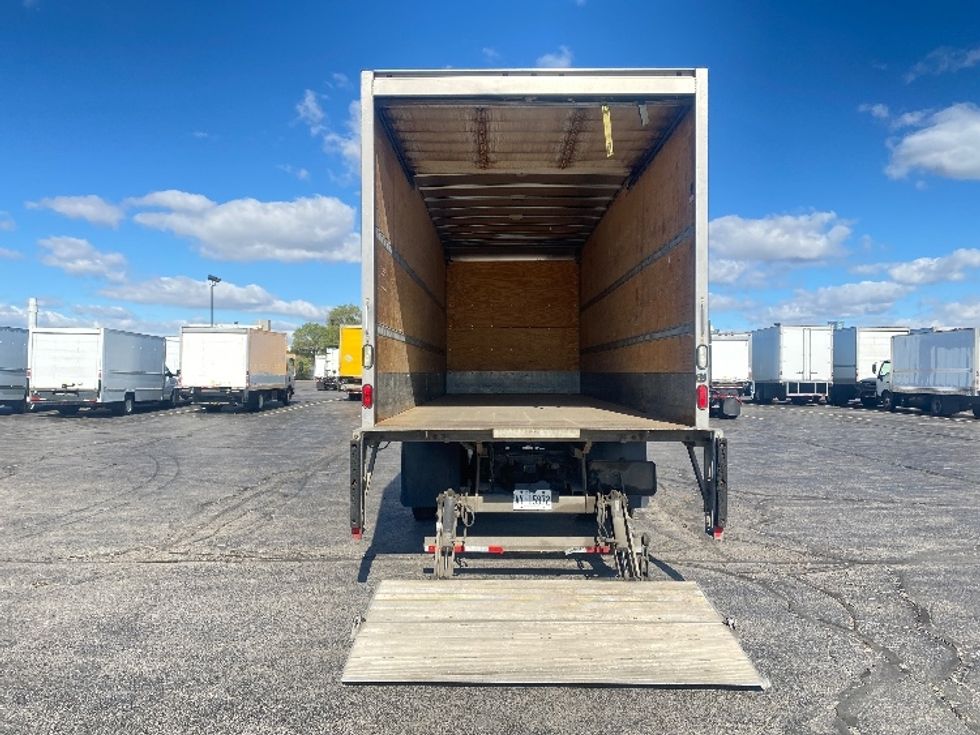 Medium Duty Box Truck-Light and Medium Duty Trucks-Freightliner-2019-M2-Mississauga-ON-350,417\n\t\tkm-$ 48,000 - Image 9