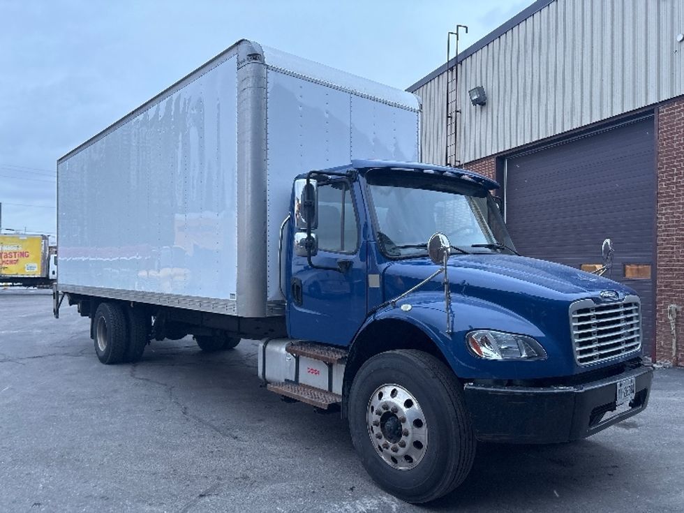 Medium Duty Box Truck-Light and Medium Duty Trucks-Freightliner-2019-M2-Mississauga-ON-360,399\n\t\tkm-$ 44,750 - Image 1
