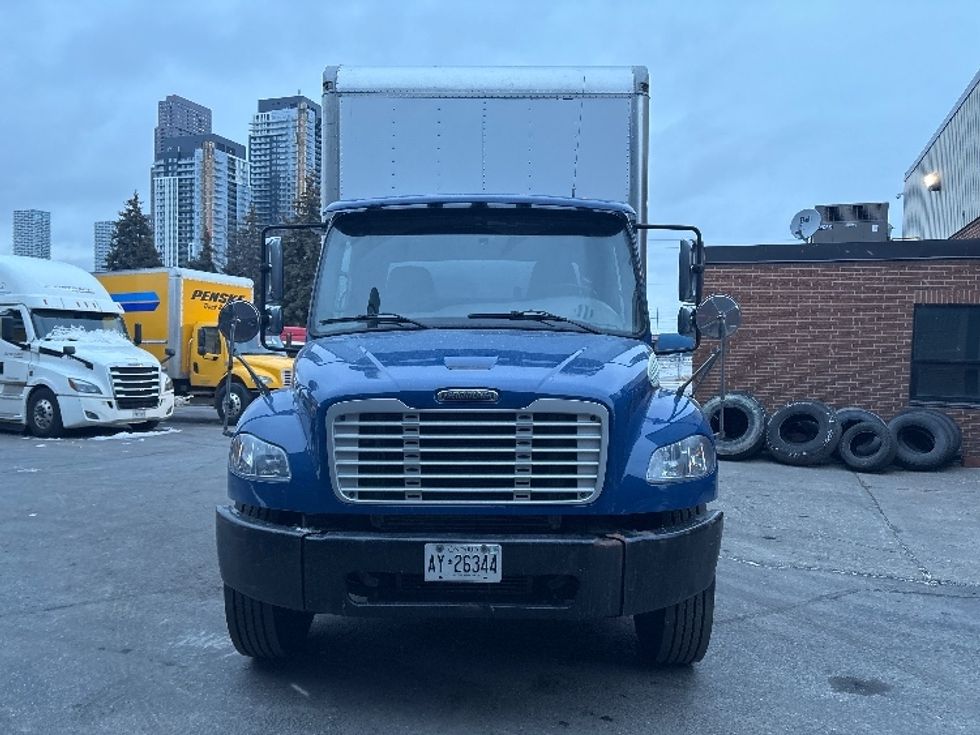 Medium Duty Box Truck-Light and Medium Duty Trucks-Freightliner-2019-M2-Mississauga-ON-360,399\n\t\tkm-$ 44,750 - Image 2