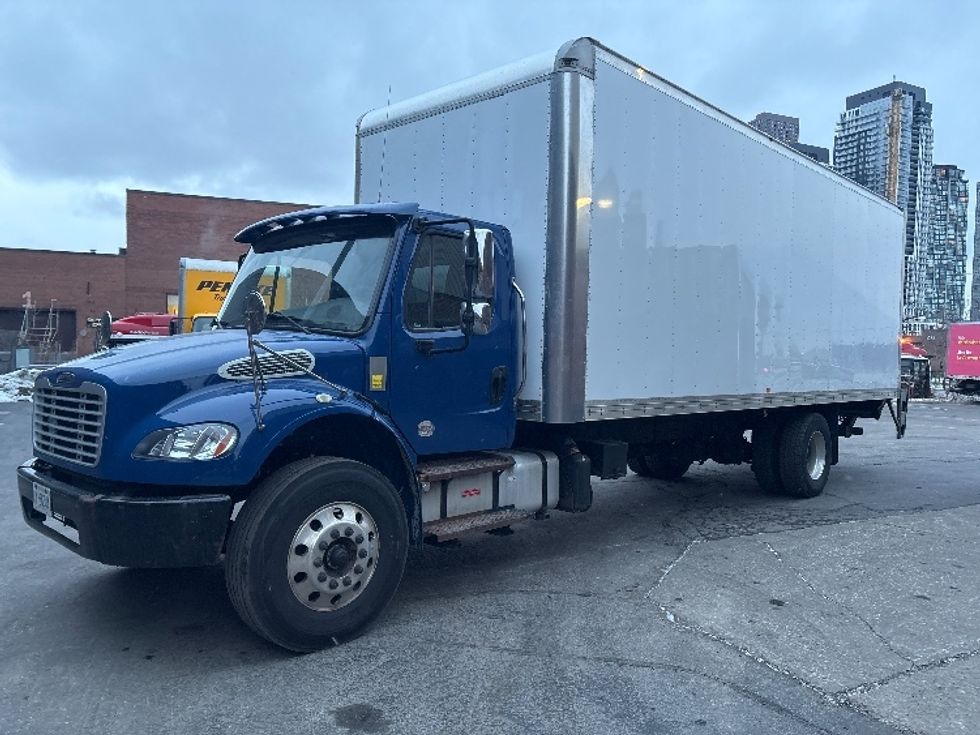 Medium Duty Box Truck-Light and Medium Duty Trucks-Freightliner-2019-M2-Mississauga-ON-360,399\n\t\tkm-$ 44,750 - Image 3
