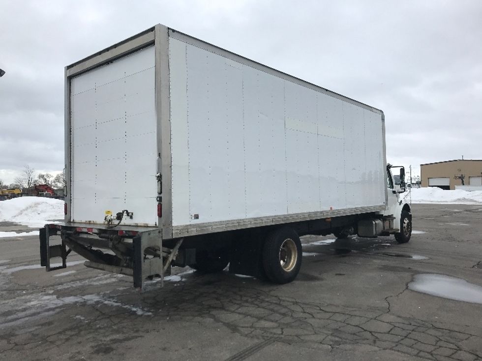 Medium Duty Box Truck-Light and Medium Duty Trucks-Freightliner-2019-M2-Mississauga-ON-361,697\n\t\tkm-$ 54,750 - Image 13