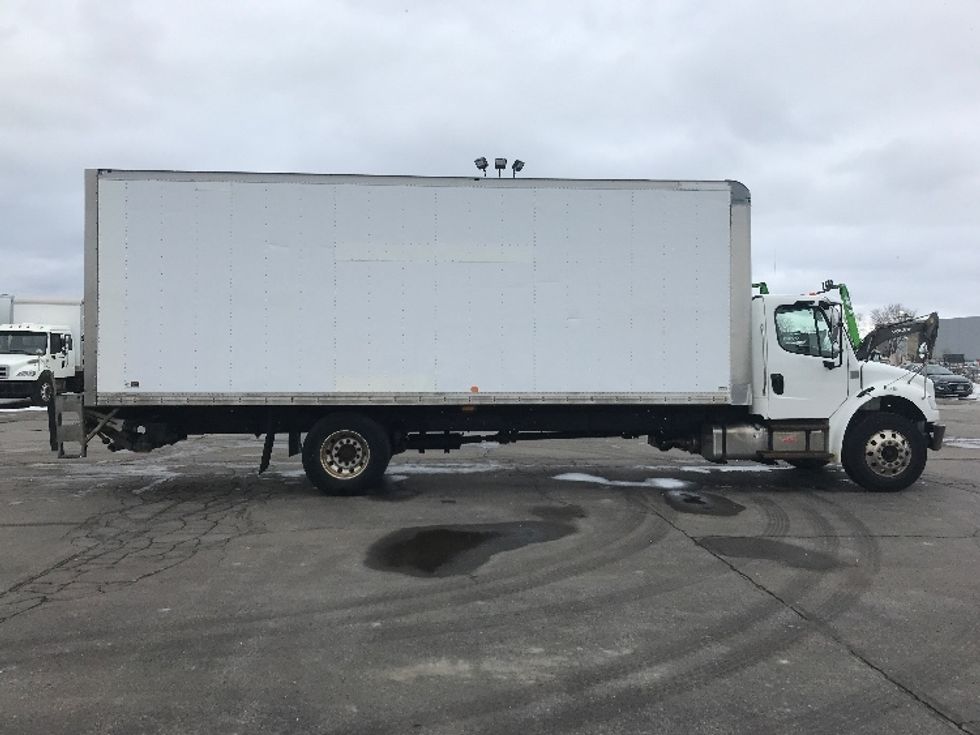 Medium Duty Box Truck-Light and Medium Duty Trucks-Freightliner-2019-M2-Mississauga-ON-361,697\n\t\tkm-$ 54,750 - Image 15