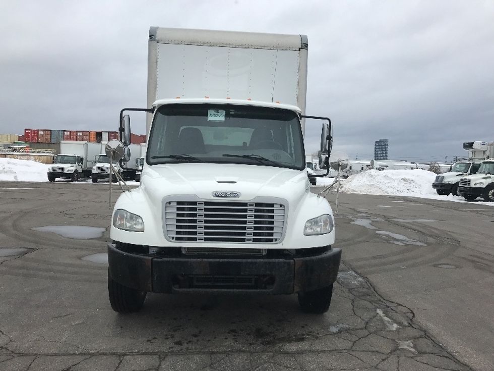 Medium Duty Box Truck-Light and Medium Duty Trucks-Freightliner-2019-M2-Mississauga-ON-361,697\n\t\tkm-$ 54,750 - Image 2