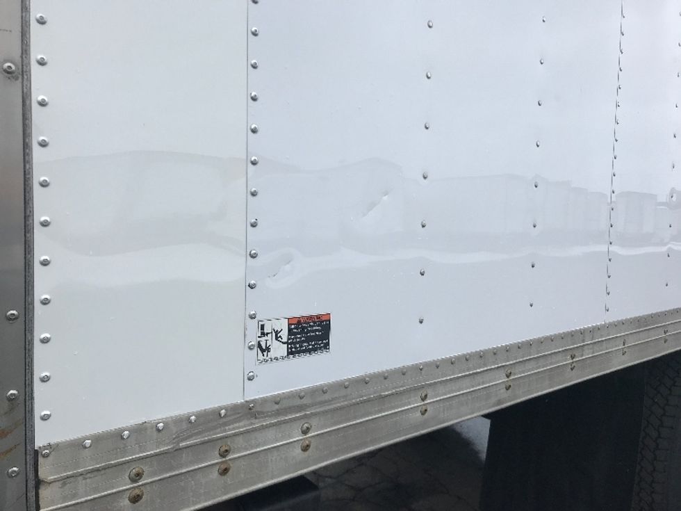 Medium Duty Box Truck-Light and Medium Duty Trucks-Freightliner-2019-M2-Mississauga-ON-361,697\n\t\tkm-$ 54,750 - Image 27