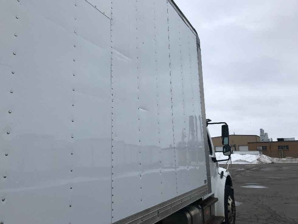 Medium Duty Box Truck-Light and Medium Duty Trucks-Freightliner-2019-M2-Mississauga-ON-361,697\n\t\tkm-$ 54,750 - Image 28