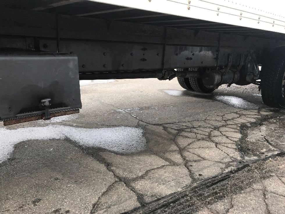 Medium Duty Box Truck-Light and Medium Duty Trucks-Freightliner-2019-M2-Mississauga-ON-361,697\n\t\tkm-$ 54,750 - Image 5