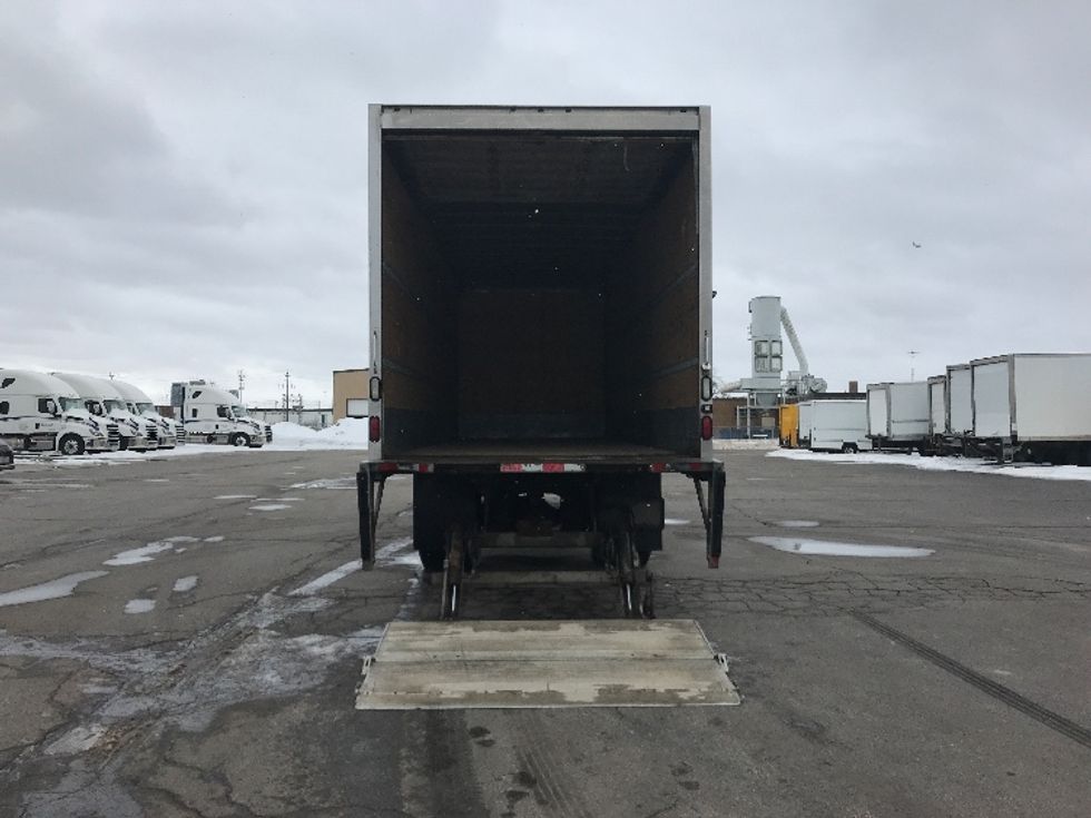 Medium Duty Box Truck-Light and Medium Duty Trucks-Freightliner-2019-M2-Mississauga-ON-361,697\n\t\tkm-$ 54,750 - Image 9