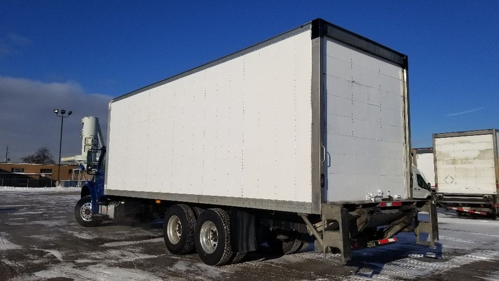 Medium Duty Box Truck-Light and Medium Duty Trucks-Freightliner-2019-M2-Mississauga-ON-366,120\n\t\tkm-$ 62,250 - Image 6