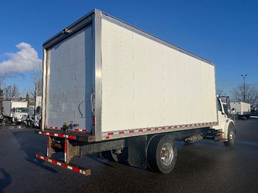Medium Duty Box Truck-Light and Medium Duty Trucks-Freightliner-2019-M2-Mississauga-ON-367,807\n\t\tkm-$ 45,000 - Image 13