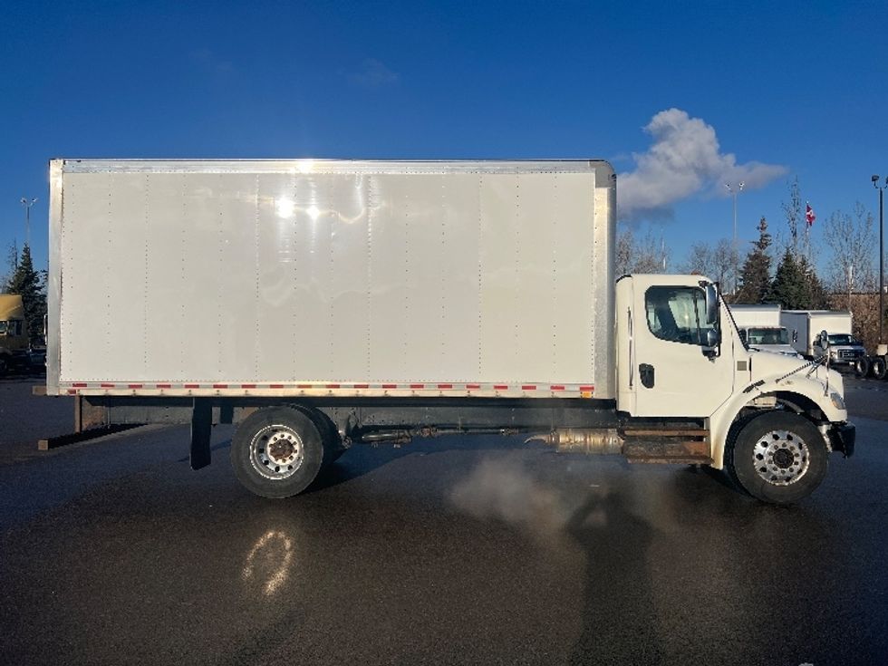 Medium Duty Box Truck-Light and Medium Duty Trucks-Freightliner-2019-M2-Mississauga-ON-367,807\n\t\tkm-$ 45,000 - Image 15