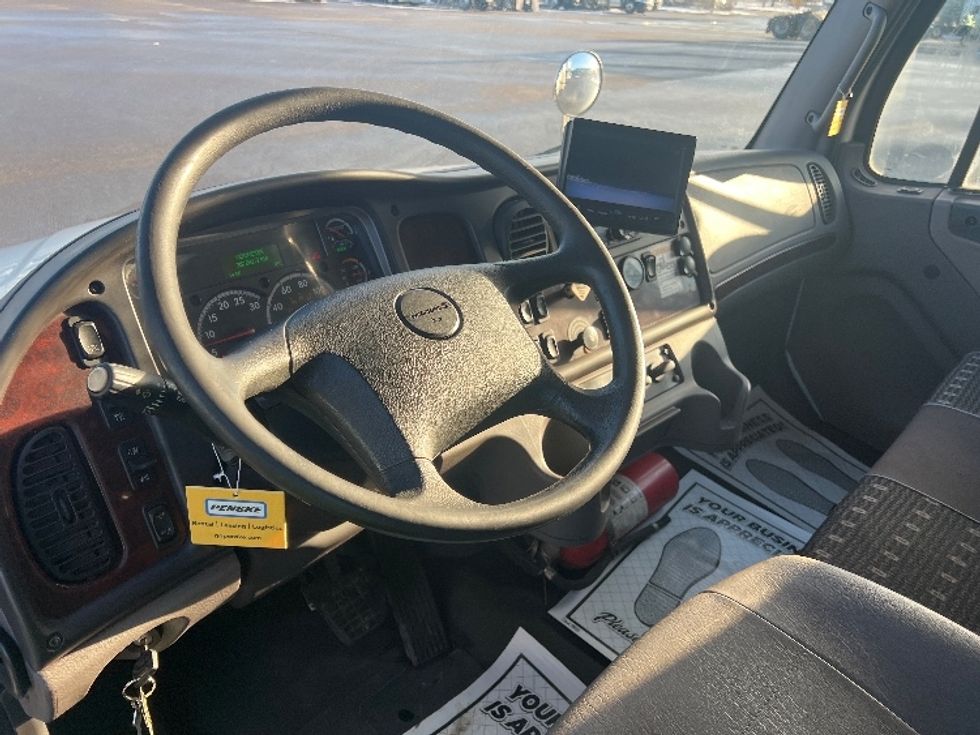 Medium Duty Box Truck-Light and Medium Duty Trucks-Freightliner-2019-M2-Mississauga-ON-367,807\n\t\tkm-$ 45,000 - Image 17