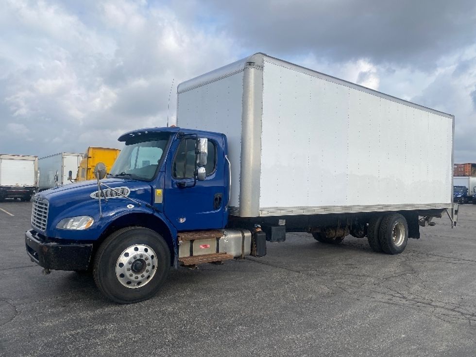 Medium Duty Box Truck-Light and Medium Duty Trucks-Freightliner-2019-M2-Mississauga-ON-368,138\n\t\tkm-$ 46,000 - Image 3