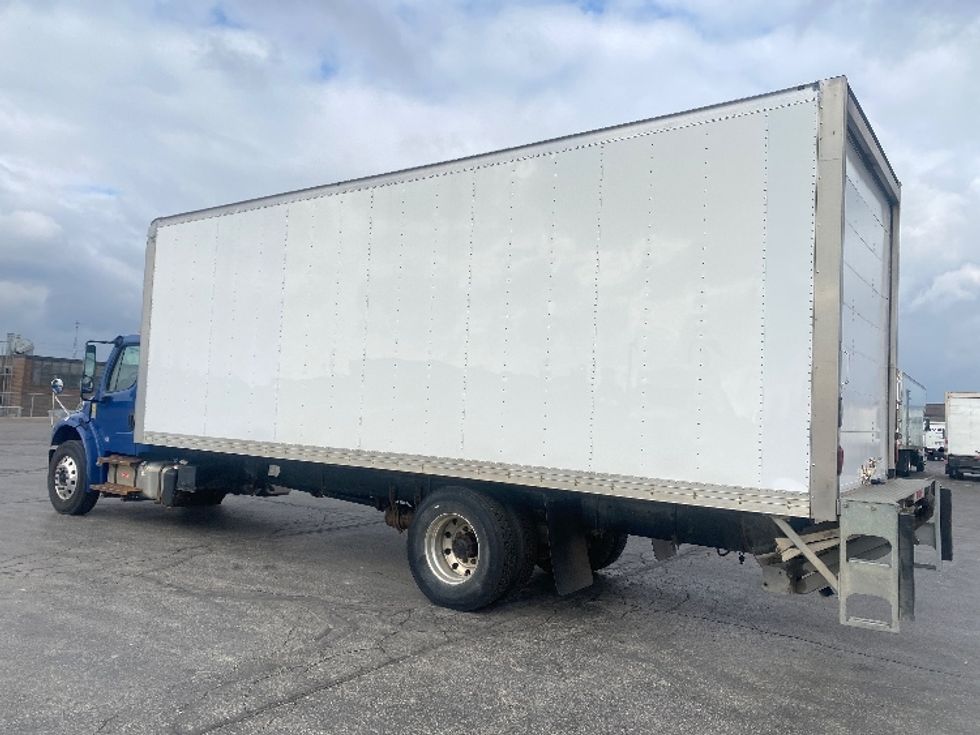 Medium Duty Box Truck-Light and Medium Duty Trucks-Freightliner-2019-M2-Mississauga-ON-368,138\n\t\tkm-$ 46,000 - Image 6