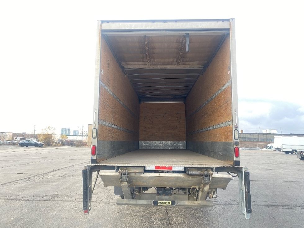 Medium Duty Box Truck-Light and Medium Duty Trucks-Freightliner-2019-M2-Mississauga-ON-368,138\n\t\tkm-$ 46,000 - Image 8