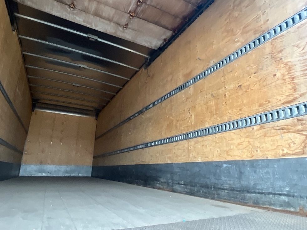 Medium Duty Box Truck-Light and Medium Duty Trucks-Freightliner-2019-M2-Mississauga-ON-369,074\n\t\tkm-$ 41,000 - Image 12