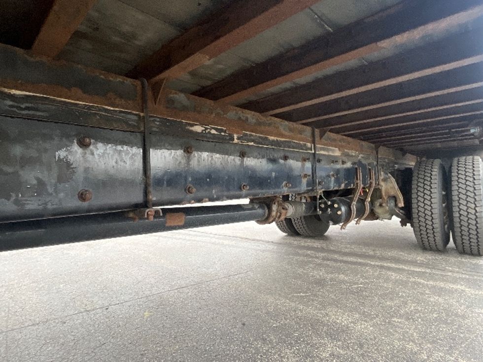 Medium Duty Box Truck-Light and Medium Duty Trucks-Freightliner-2019-M2-Mississauga-ON-369,074\n\t\tkm-$ 41,000 - Image 5