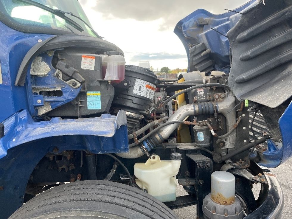 Medium Duty Box Truck-Light and Medium Duty Trucks-Freightliner-2019-M2-Mississauga-ON-371,594\n\t\tkm-$ 40,750 - Image 23