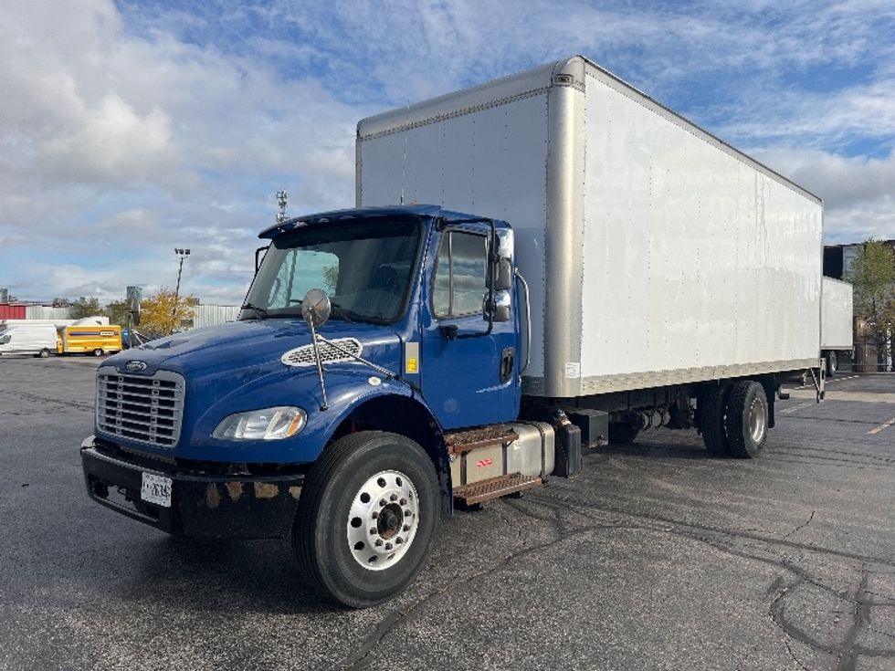 Medium Duty Box Truck-Light and Medium Duty Trucks-Freightliner-2019-M2-Mississauga-ON-371,594\n\t\tkm-$ 40,750 - Image 3