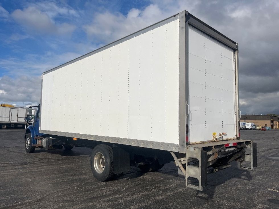 Medium Duty Box Truck-Light and Medium Duty Trucks-Freightliner-2019-M2-Mississauga-ON-371,594\n\t\tkm-$ 40,750 - Image 6