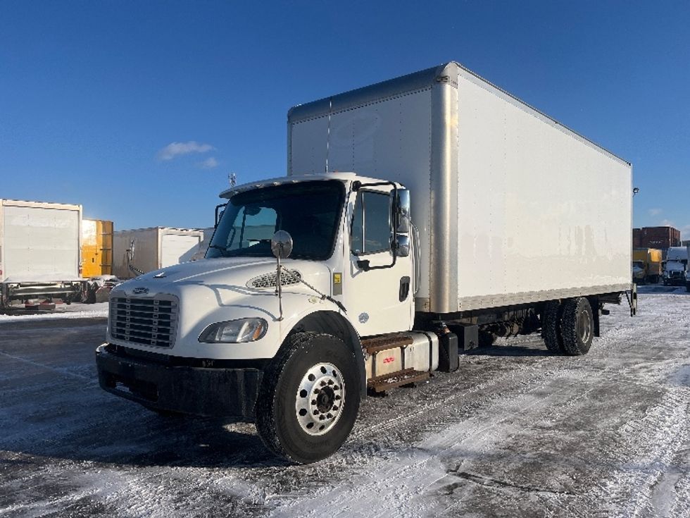 Medium Duty Box Truck-Light and Medium Duty Trucks-Freightliner-2019-M2-Mississauga-ON-372,471\n\t\tkm-$ 55,000 - Image 3