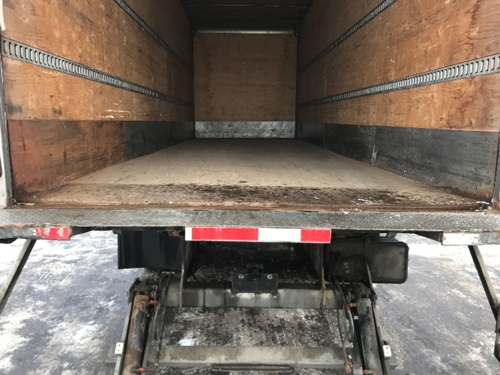 Medium Duty Box Truck-Light and Medium Duty Trucks-Freightliner-2019-M2-Mississauga-ON-386,626\n\t\tkm-$ 61,250 - Image 10