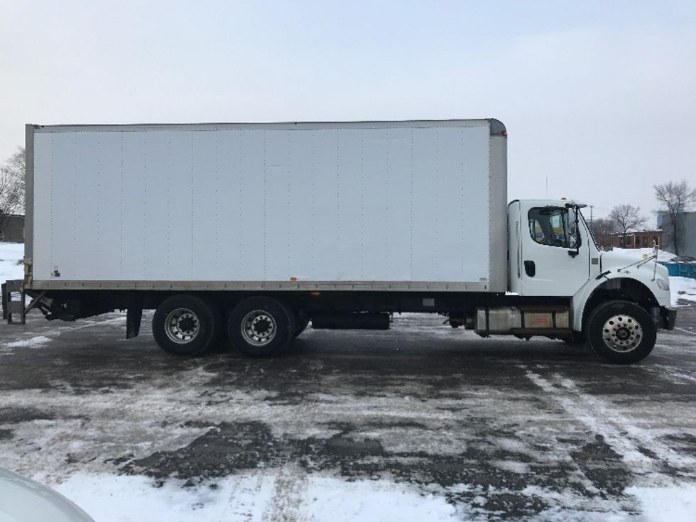 Medium Duty Box Truck-Light and Medium Duty Trucks-Freightliner-2019-M2-Mississauga-ON-386,626\n\t\tkm-$ 61,250 - Image 15