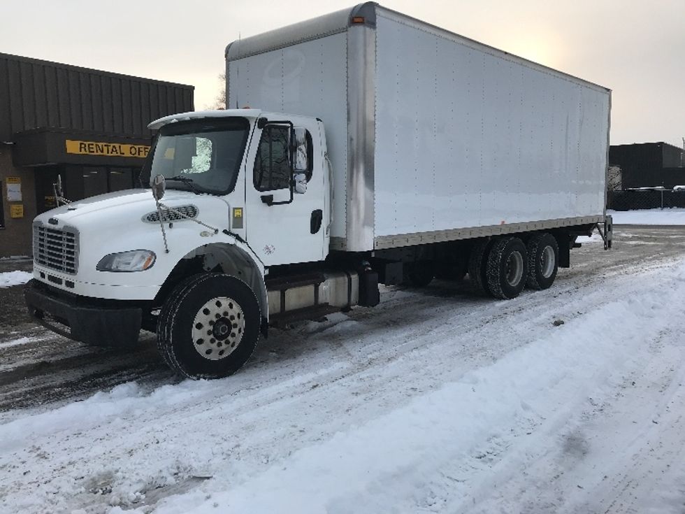 Medium Duty Box Truck-Light and Medium Duty Trucks-Freightliner-2019-M2-Mississauga-ON-386,626\n\t\tkm-$ 61,250 - Image 3