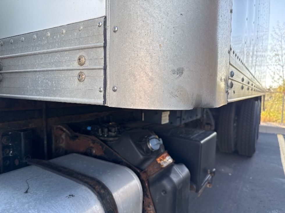 Medium Duty Box Truck-Light and Medium Duty Trucks-Freightliner-2019-M2-Mississauga-ON-397,918\n\t\tkm-$ 59,000 - Image 27