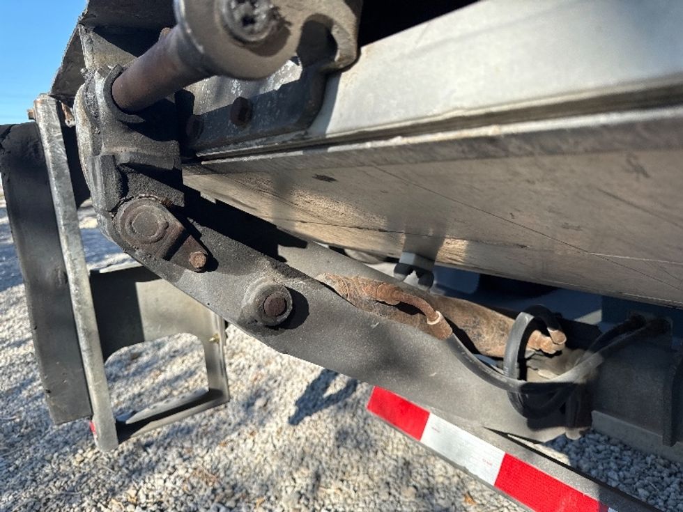 Medium Duty Box Truck-Light and Medium Duty Trucks-Freightliner-2019-M2-Mississauga-ON-397,918\n\t\tkm-$ 59,000 - Image 28