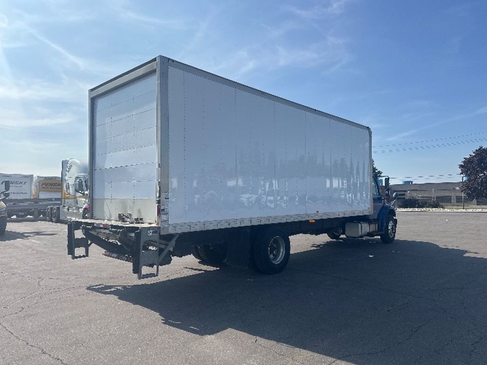 Medium Duty Box Truck-Light and Medium Duty Trucks-Freightliner-2019-M2-Mississauga-ON-398,800\n\t\tkm-$ 42,250 - Image 13