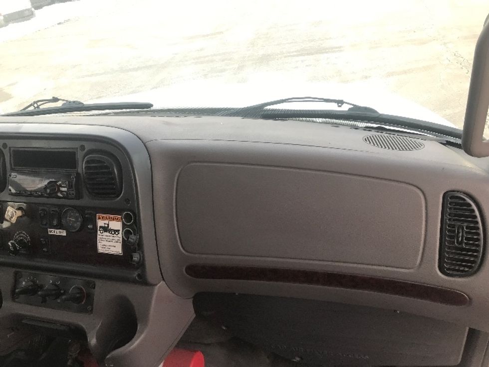 Medium Duty Box Truck-Light and Medium Duty Trucks-Freightliner-2019-M2-Mississauga-ON-403,447\n\t\tkm-$ 49,750 - Image 21