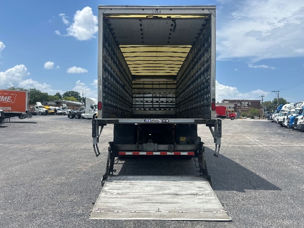 Medium Duty Box Truck-Light and Medium Duty Trucks-Freightliner-2019-M2-Moberly-MO-108,356\n\t\tmiles-$ 66,000 - Image 9