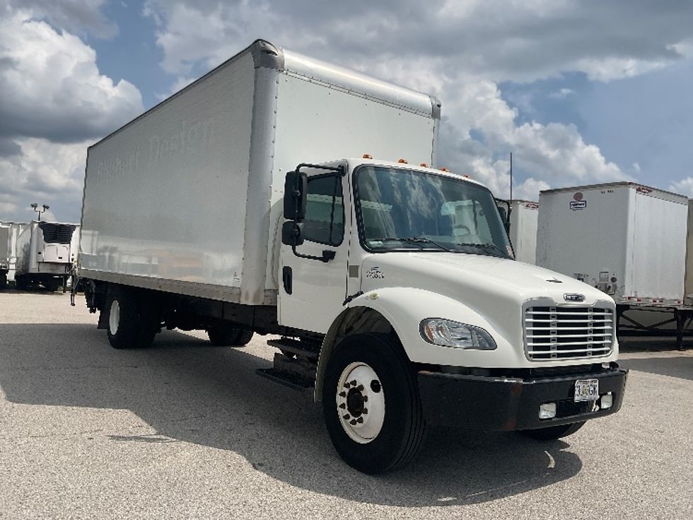 Medium Duty Box Truck-Light and Medium Duty Trucks-Freightliner-2019-M2-Moberly-MO-115,904\n\t\tmiles-$ 55,750 - Image 1