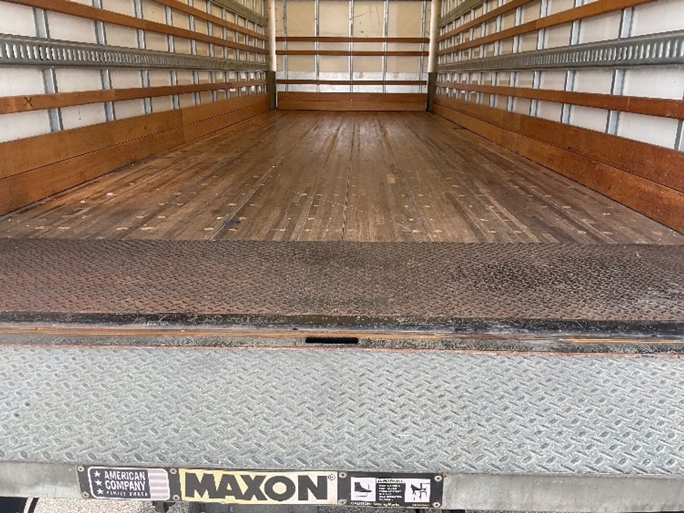 Medium Duty Box Truck-Light and Medium Duty Trucks-Freightliner-2019-M2-Moberly-MO-115,904\n\t\tmiles-$ 55,750 - Image 10