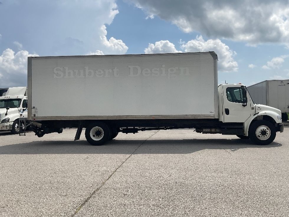 Medium Duty Box Truck-Light and Medium Duty Trucks-Freightliner-2019-M2-Moberly-MO-115,904\n\t\tmiles-$ 55,750 - Image 15