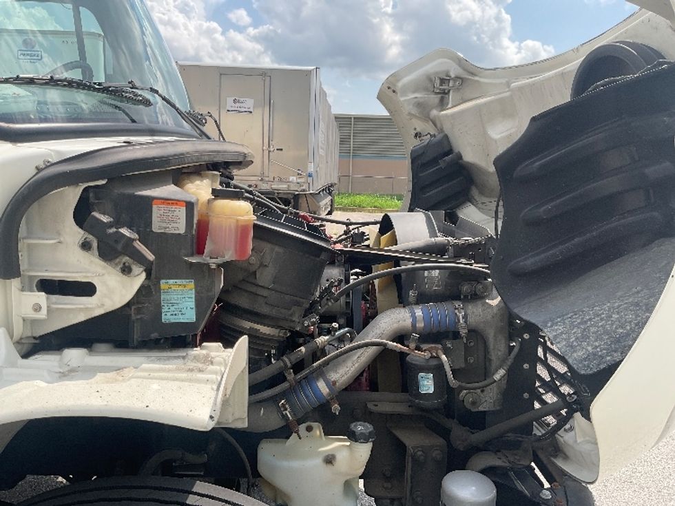 Medium Duty Box Truck-Light and Medium Duty Trucks-Freightliner-2019-M2-Moberly-MO-115,904\n\t\tmiles-$ 55,750 - Image 23