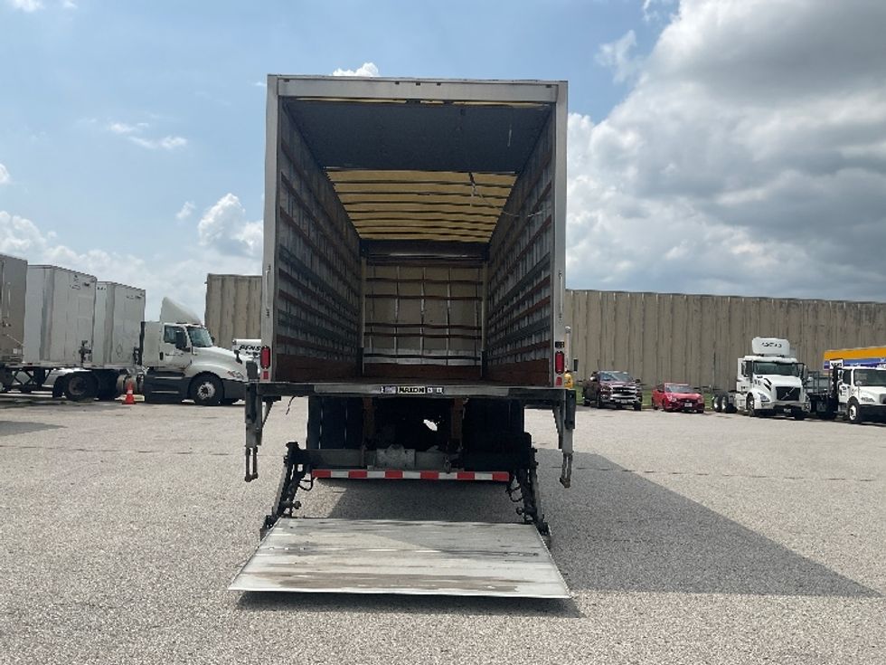 Medium Duty Box Truck-Light and Medium Duty Trucks-Freightliner-2019-M2-Moberly-MO-115,904\n\t\tmiles-$ 55,750 - Image 9