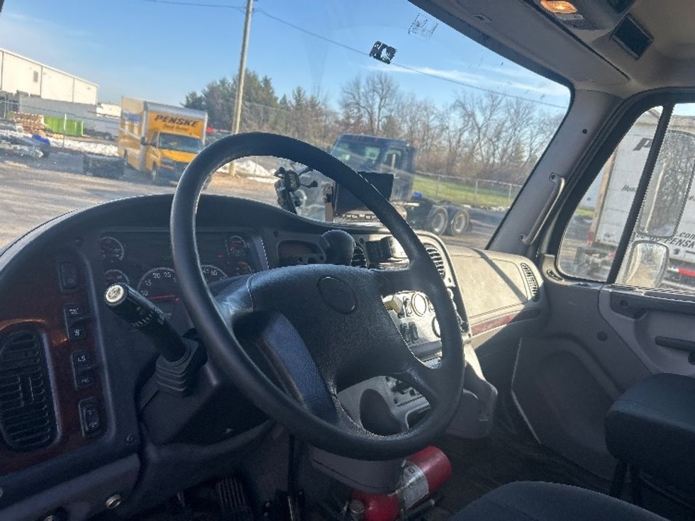 Medium Duty Box Truck-Light and Medium Duty Trucks-Freightliner-2019-M2-Moberly-MO-337,531\n\t\tmiles-$ 21,250 - Image 17