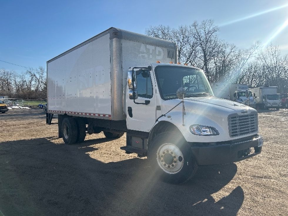 Medium Duty Box Truck-Light and Medium Duty Trucks-Freightliner-2019-M2-Moberly-MO-468,609\n\t\tmiles-$ 20,750 - Image 1