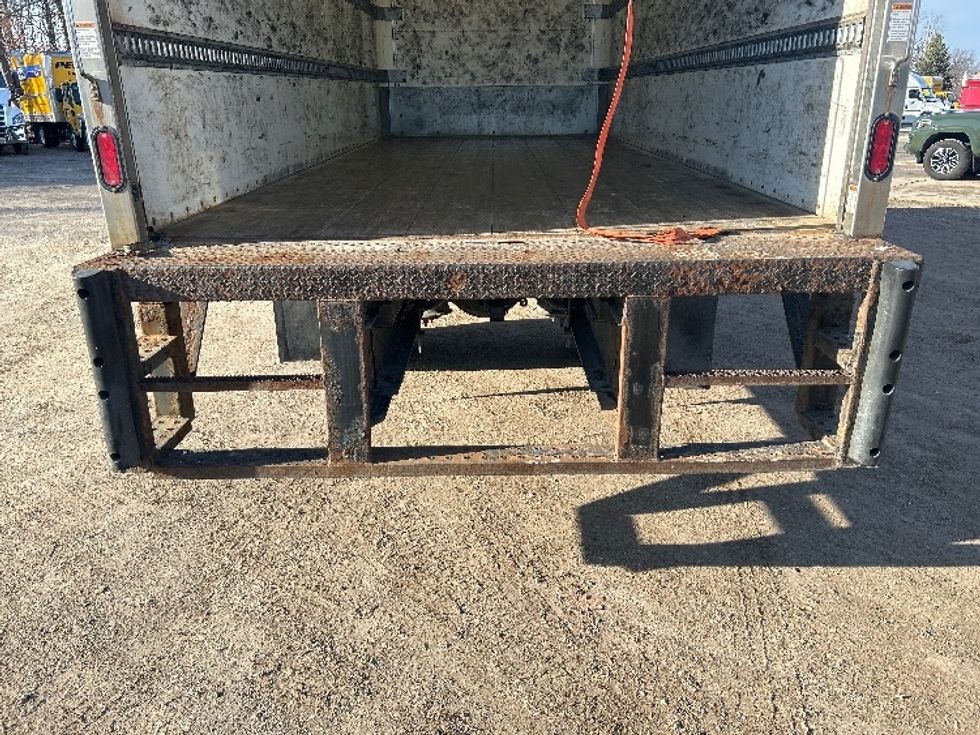 Medium Duty Box Truck-Light and Medium Duty Trucks-Freightliner-2019-M2-Moberly-MO-468,609\n\t\tmiles-$ 20,750 - Image 9