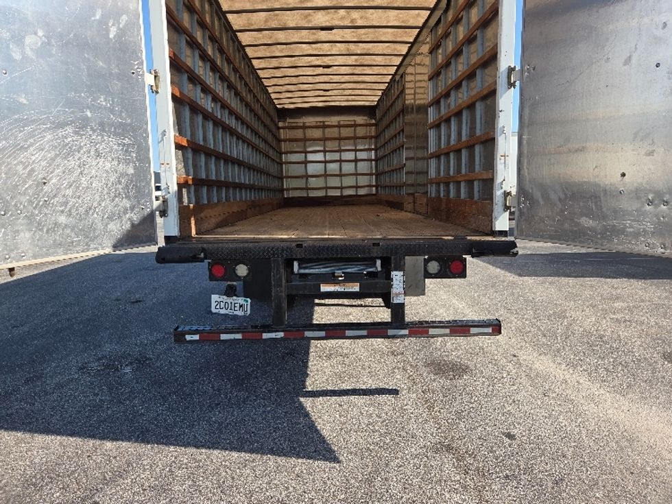 Medium Duty Box Truck-Light and Medium Duty Trucks-Freightliner-2019-M2-Mobile-AL-81,432\n\t\tmiles-$ 56,000 - Image 9