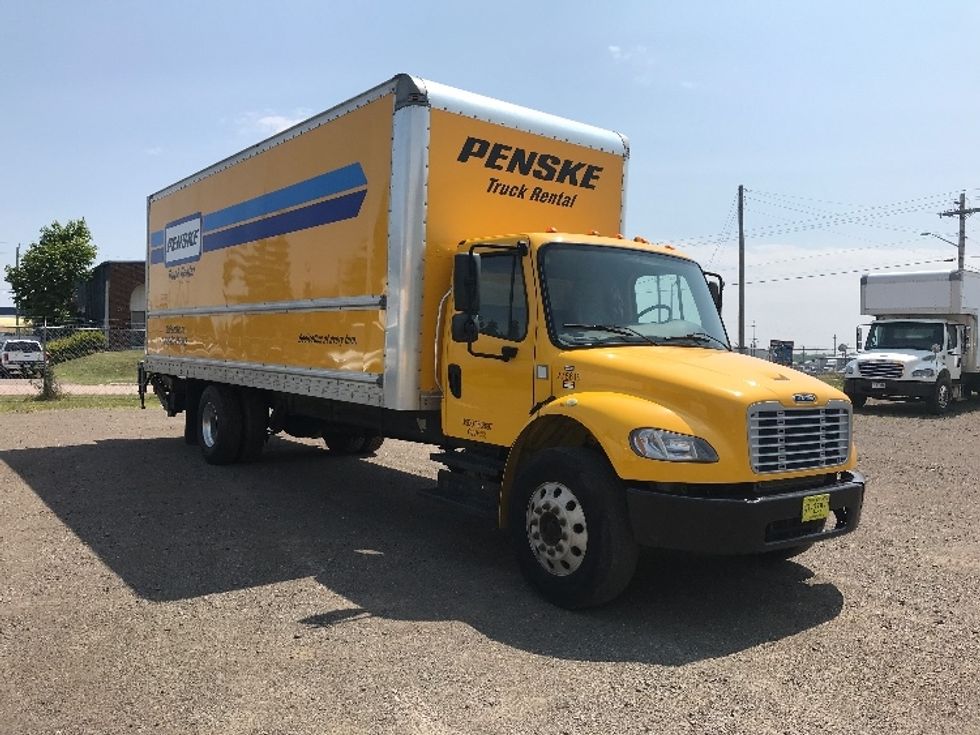Medium Duty Box Truck-Light and Medium Duty Trucks-Freightliner-2019-M2-Moncton-NB-222,670\n\t\tkm-$ 67,750 - Image 1